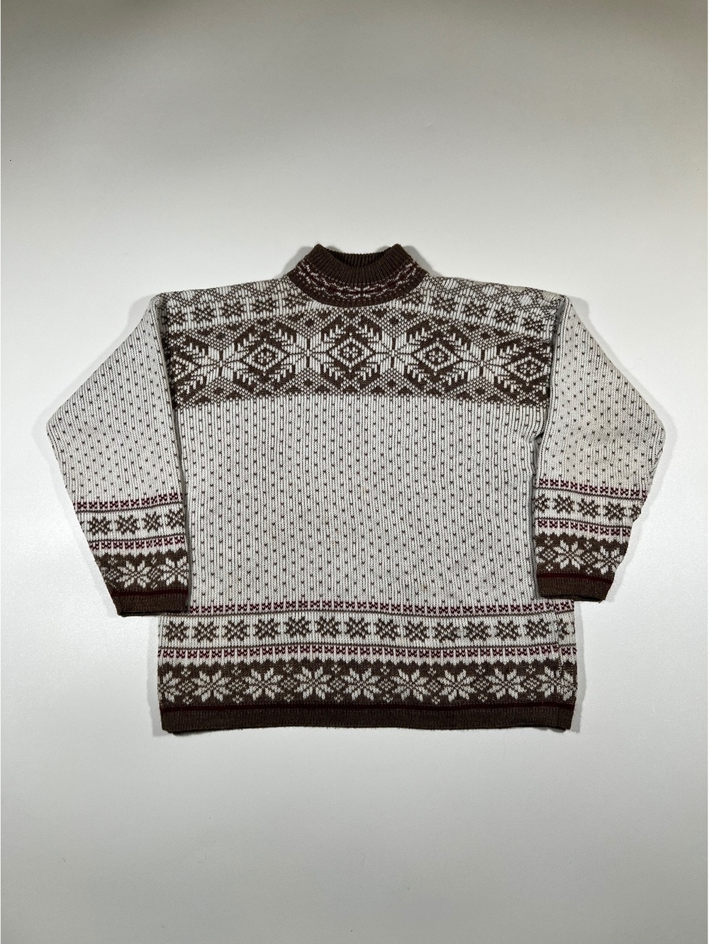 Vintage Spunky Brown Tan Snowflake Fair Isle Sweater Medium Made in USA Nordic